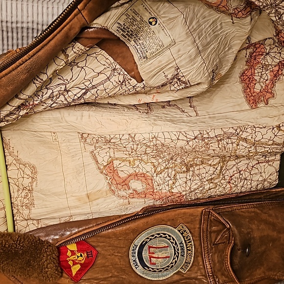 Heavy Leather Bomber Flight Jacket with Actual Relevant Patches sewn in. - Picture 16 of 16